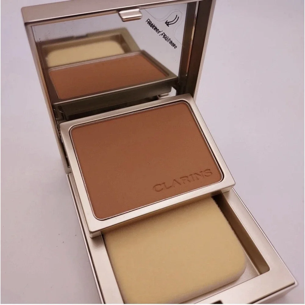 Clarins‎ Everlasting Compact Foundation .3oz 118 SIENNA